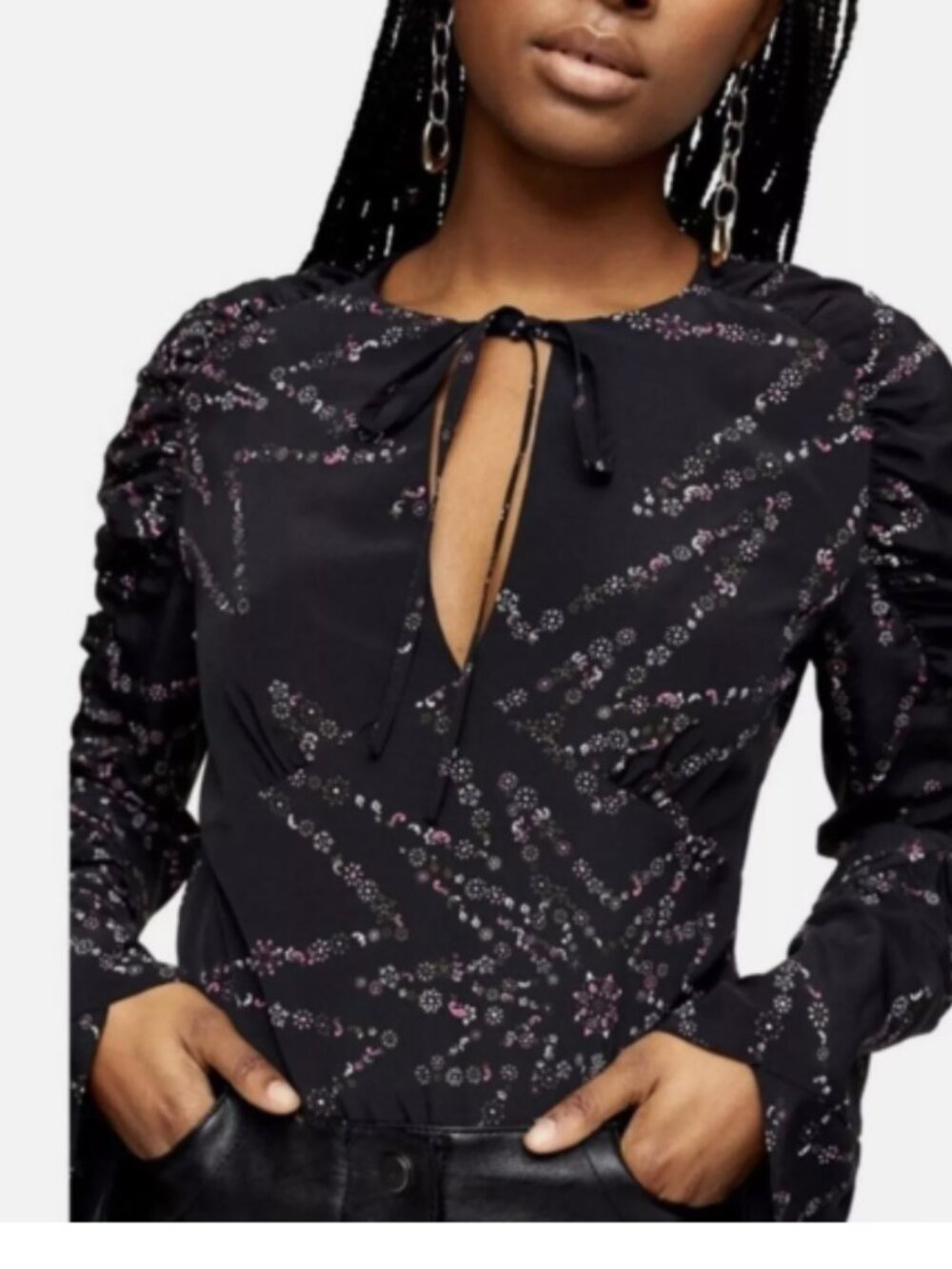 Topshop Black Floral Top Size 12 Long Rouched Sleeves Key Hole Neck Celestial